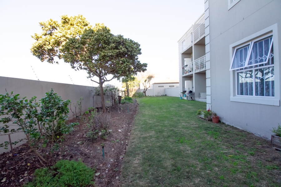 2 Bedroom Property for Sale in Melkbosstrand Central Western Cape